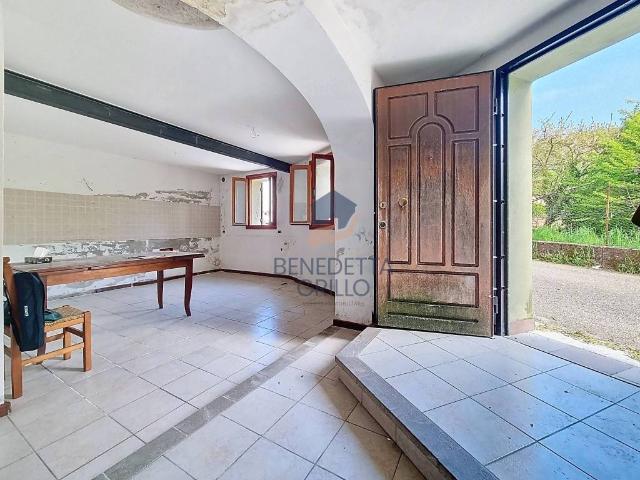 Villa Indipendente in vendita a Farra Di Soligo, Veneto