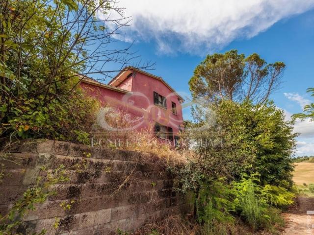 Villa Indipendente in vendita a Fauglia, Toscana