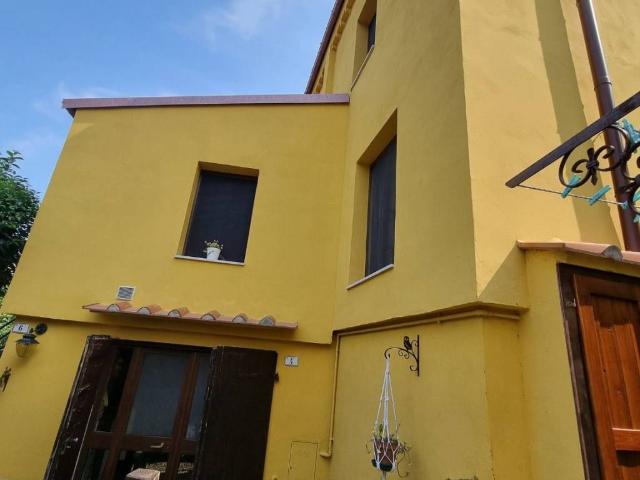 Villa Indipendente in vendita a Fauglia, Toscana
