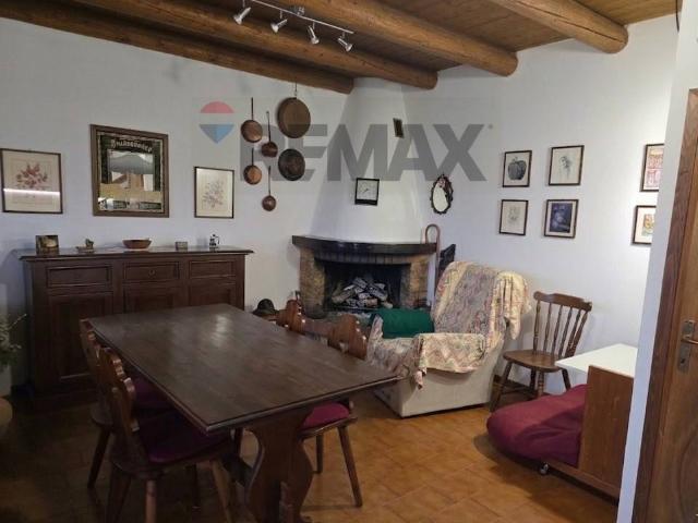 Villa Indipendente in vendita a Villaga, Feltre