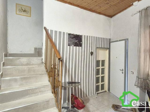 Villa Indipendente in vendita a Fenegrò, Lombardia