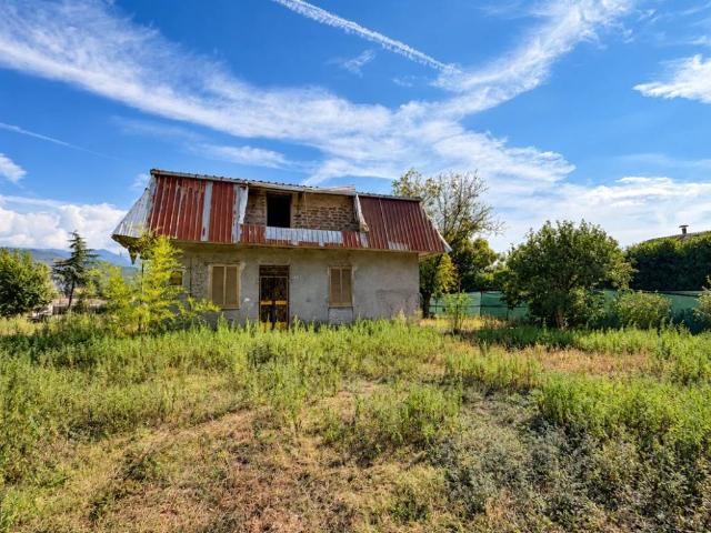 Villa Indipendente in vendita a Madonna della Stella, Ferentino