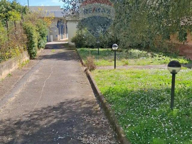 Villa Indipendente in vendita a Ferentino, Lazio