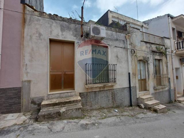 Villa Indipendente in vendita a Ferla, Sicilia