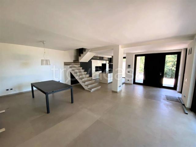 Villa Indipendente in vendita a Marche, Fermo
