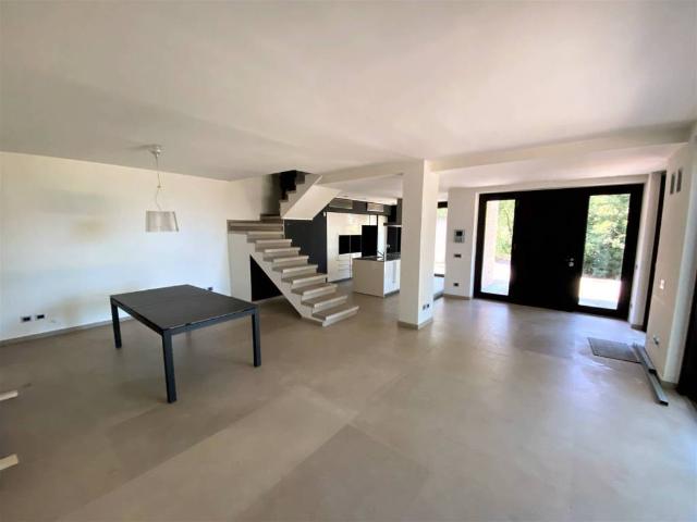 Villa Indipendente in vendita a Marche, Fermo