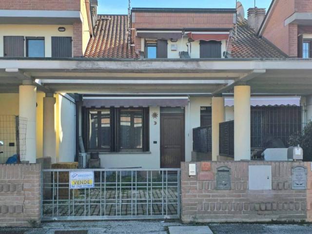 Villa Indipendente in vendita a Malborghetto di Boara, Ferrara