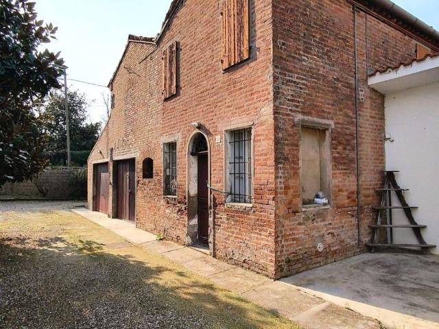 Villa Indipendente in vendita a San Martino, Ferrara
