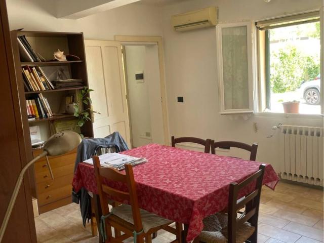 Villa Indipendente in vendita a Ferrara, Reggio Emilia