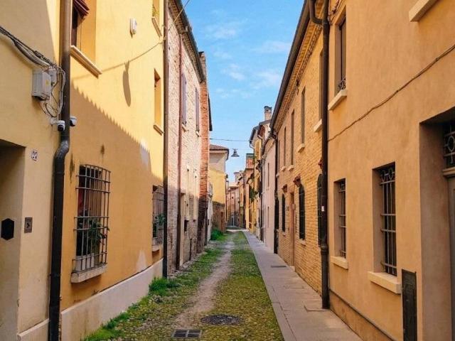 Villa Indipendente in vendita a Giardino, Ferrara