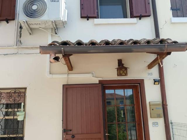 Villa Indipendente in vendita a San Martino, Ferrara