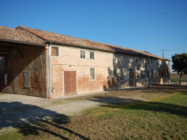 Villa Indipendente in vendita a Malborghetto di Correggio, Ferrara