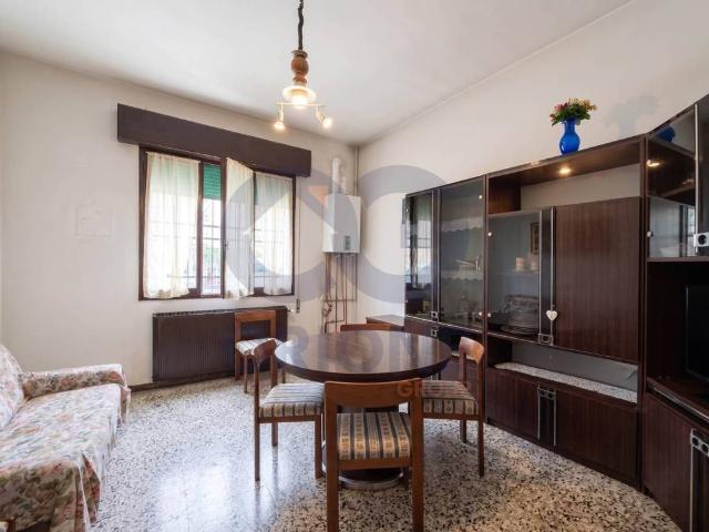 Villa Indipendente in vendita a Ferrara, Reggio Emilia