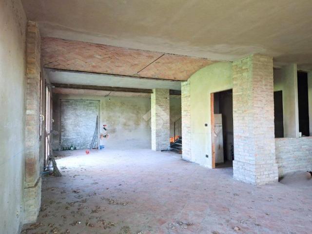 Villa Indipendente in vendita a Ferrara, Reggio Emilia