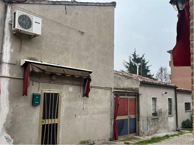 Villa Indipendente in vendita a Mizzana, Ferrara