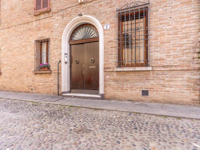 Villa Indipendente in vendita a Centro cittadino, Ferrara