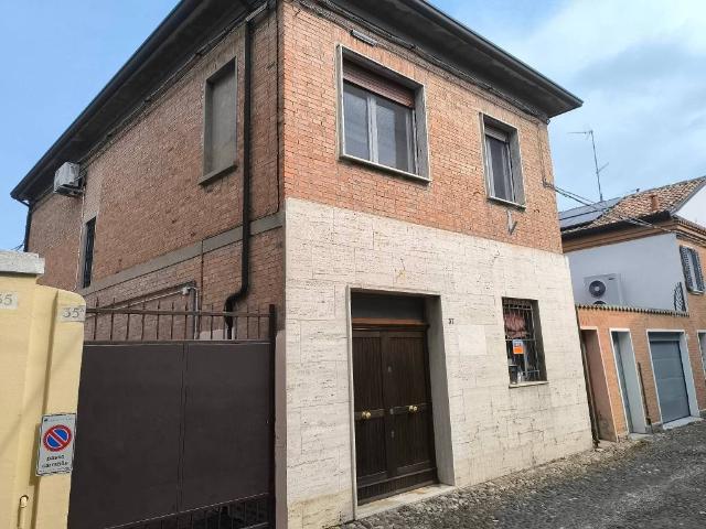 Villa Indipendente in vendita a Centro cittadino, Ferrara