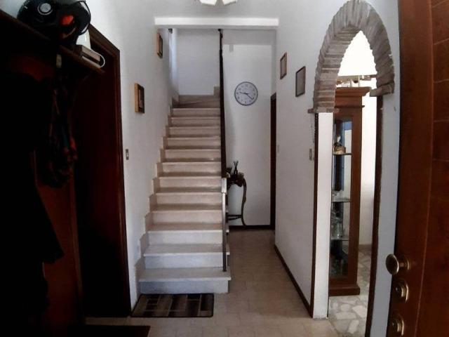 Villa Indipendente in vendita a Ferrara, Reggio Emilia