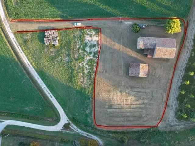 Villa Indipendente in vendita a Ferrara, Reggio Emilia