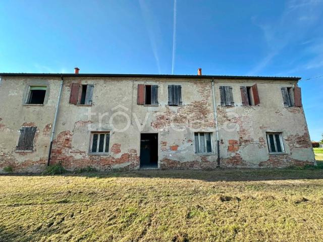 Villa Indipendente in vendita a Ferrara, Reggio Emilia