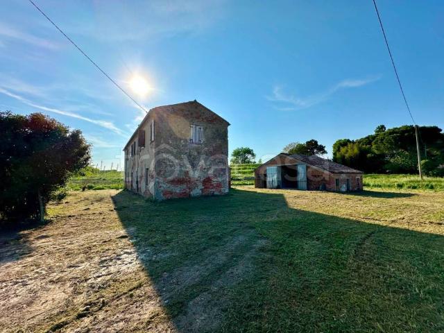 Villa Indipendente in vendita a Ferrara, Reggio Emilia