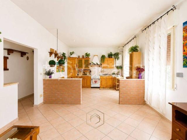 Villa Indipendente in vendita a Ferrara, Reggio Emilia