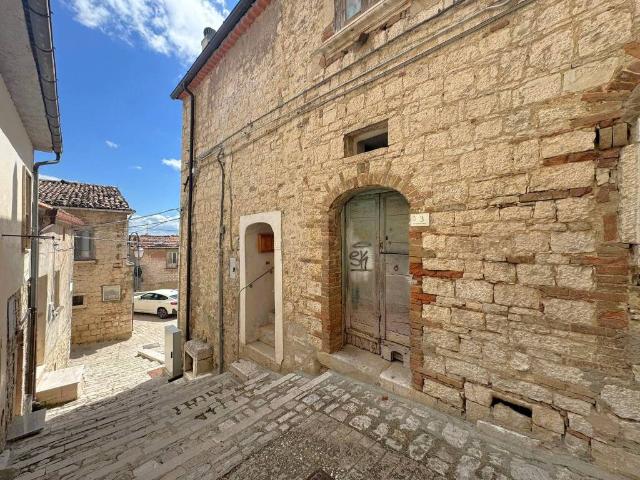 Villa Indipendente in vendita a Ferrazzano, Molise