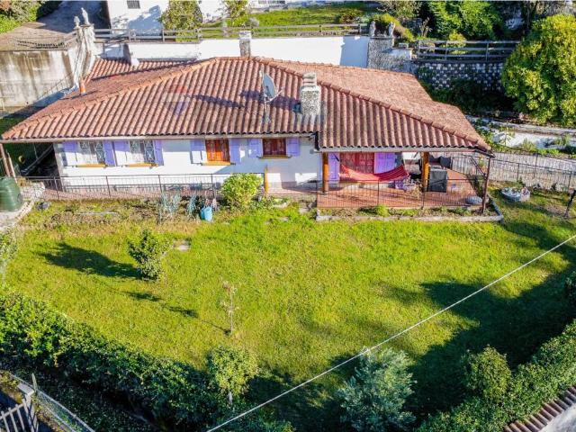 Villa Indipendente in vendita a Ferrera di Varese, Varese