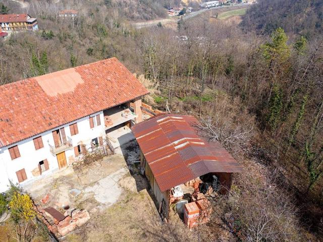 Villa Indipendente in vendita a Piemonte, Asti