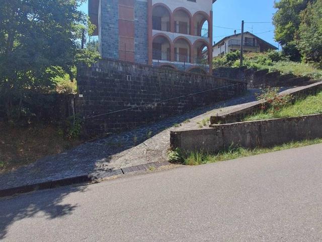Villa Indipendente in vendita a Ferriere, Reggio Emilia