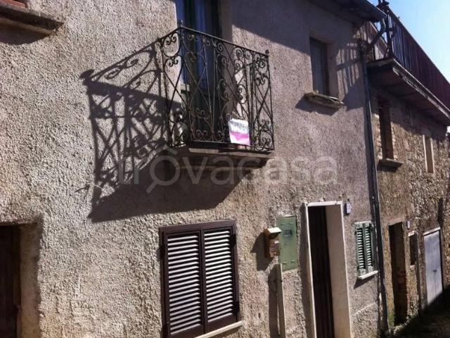 Villa Indipendente in vendita a Arapetrianni, Fiamignano