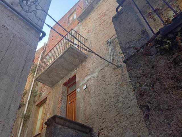 Villa Indipendente in vendita a Ficarra, Sicilia