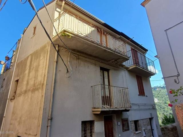 Villa Indipendente in vendita a Ficarra, Sicilia