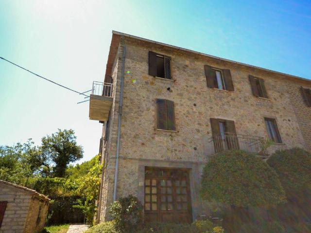 Villa Indipendente in vendita a Ficulle, Umbria