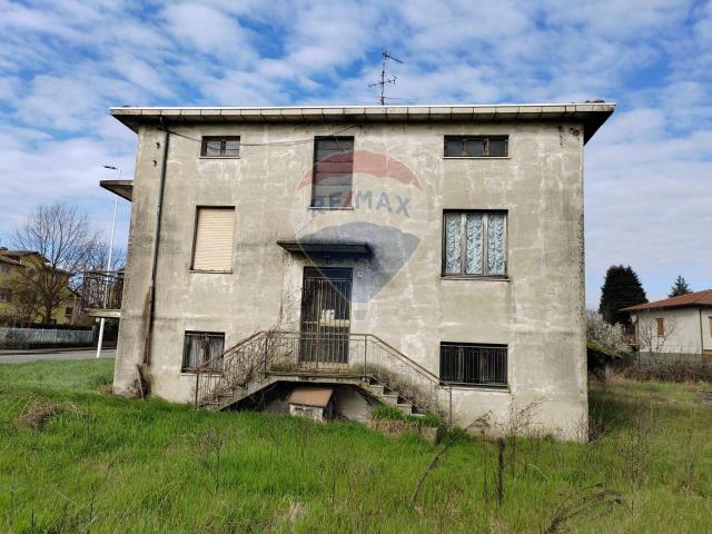 Villa Indipendente in vendita a Santa Margherita, Fidenza