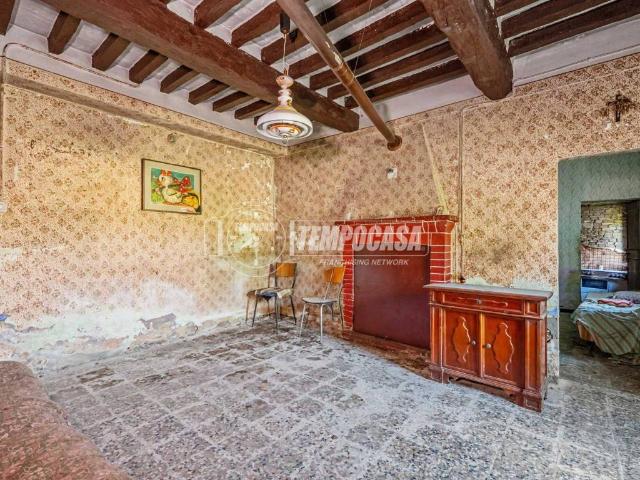 Villa Indipendente in vendita a Fidenza, Reggio Emilia