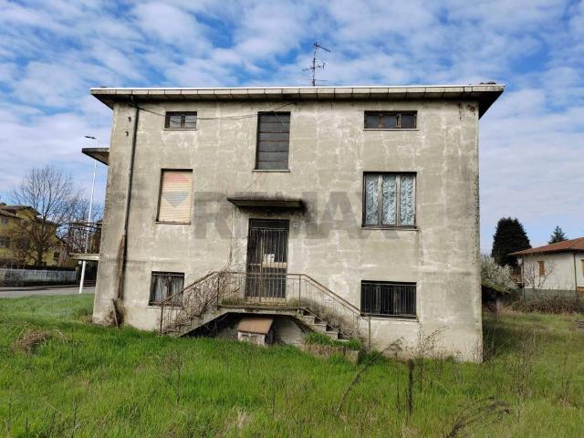 Villa Indipendente in vendita a Santa Margherita, Fidenza