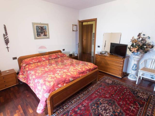 Villa Indipendente in vendita a Fidenza, Reggio Emilia
