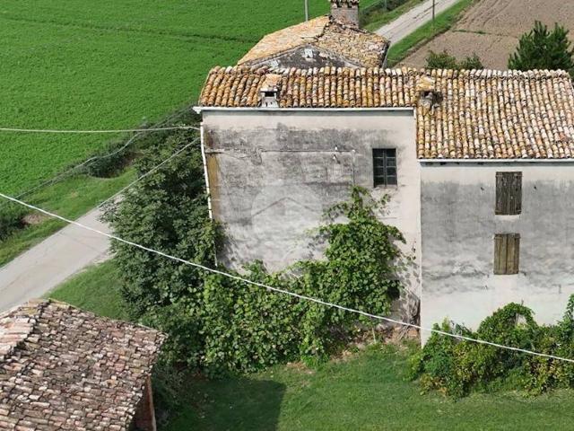 Villa Indipendente in vendita a Fidenza, Reggio Emilia