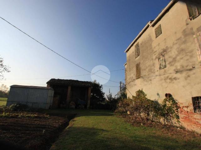 Villa Indipendente in vendita a Fidenza, Reggio Emilia