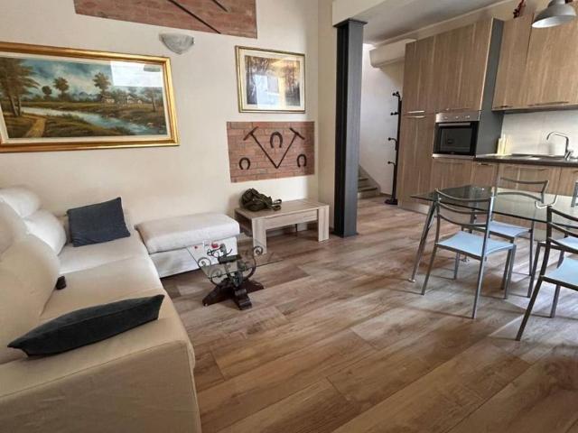 Villa Indipendente in vendita a Fidenza, Parma