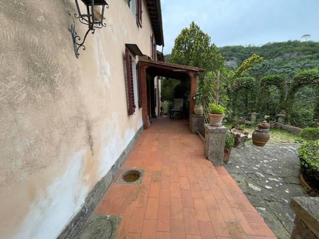 Villa Indipendente in vendita a Fiesole, Toscana