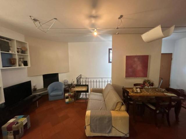 Villa Indipendente in vendita a Lagaccioni, Figline Valdarno