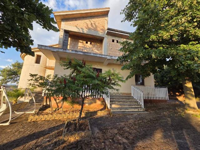 Villa Indipendente in vendita a Calabria, Vibo Valentia