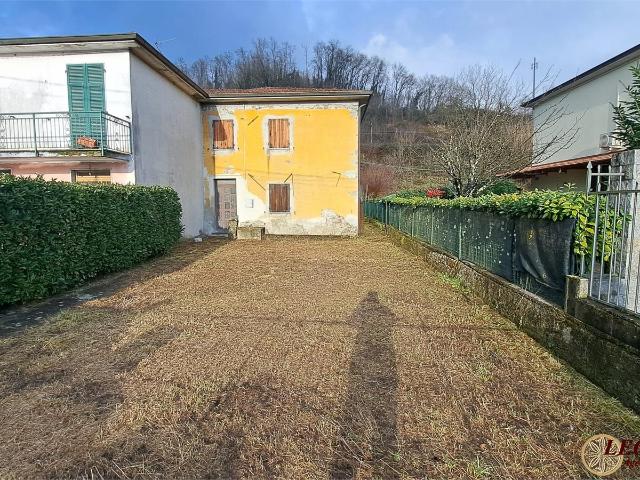 Villa Indipendente in vendita a Unione di comuni Montana Lunigiana, Filattiera
