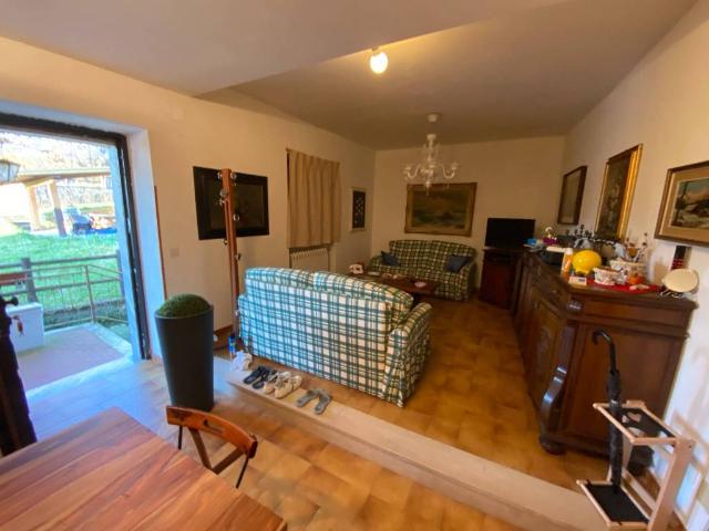 Villa Indipendente in vendita a Unione di comuni Montana Lunigiana, Filattiera