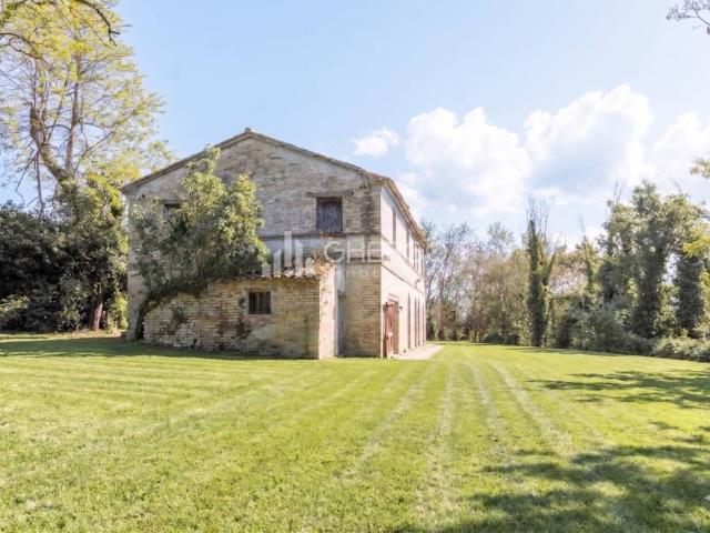 Villa Indipendente in vendita a Filottrano, Ancona