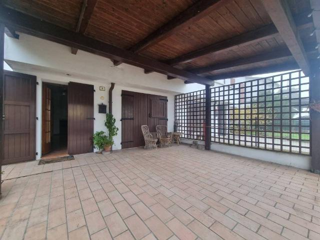 Villa Indipendente in vendita a Unione Comuni Modenesi Area Nord, Finale Emilia