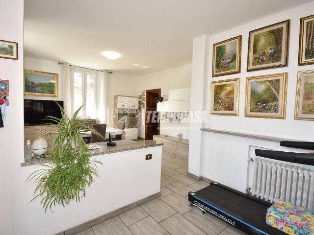 Villa Indipendente in vendita a Fino Mornasco, Lombardia