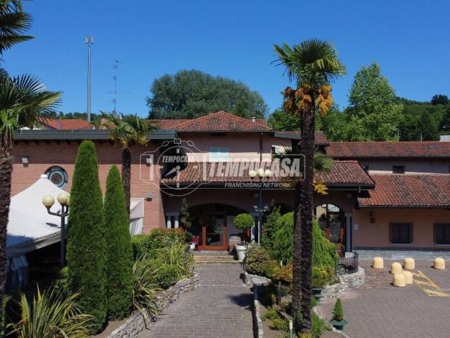 Villa Indipendente in vendita a Fino Mornasco, Lombardia
